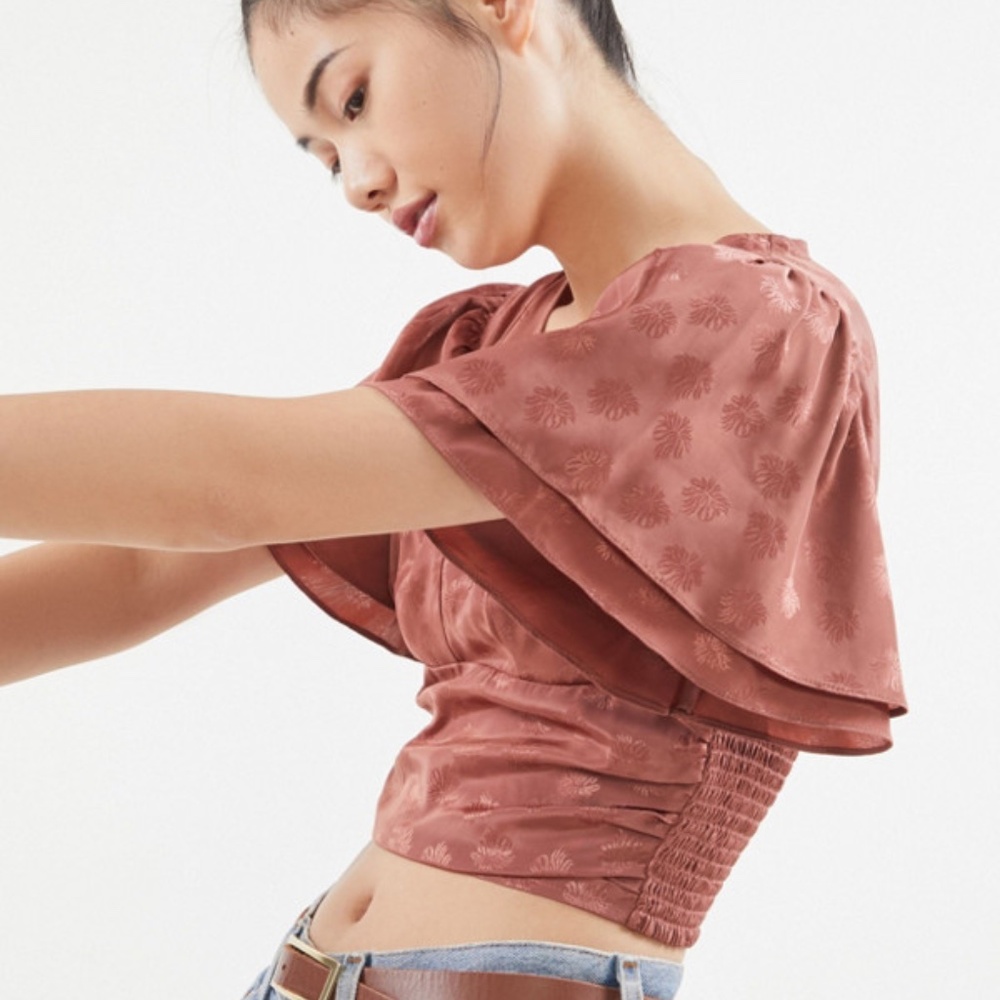 Urban Outfitters Webster Jacquard Flutter Top in Mauve - Picture 2 of 8